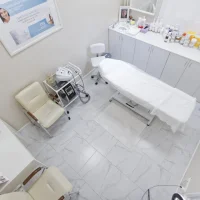 косметология darmed clinic на комсомольском проспекте изображение 19